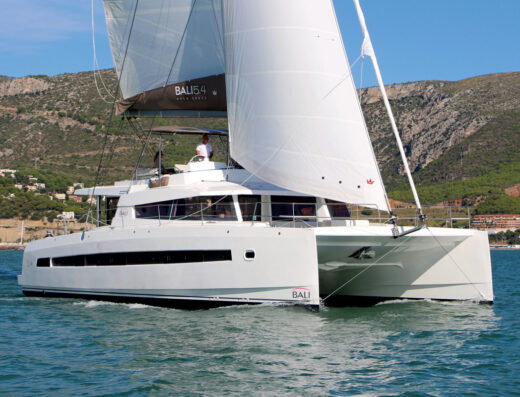 Bali 5.4 – 5 + 2 cab – Catamaran