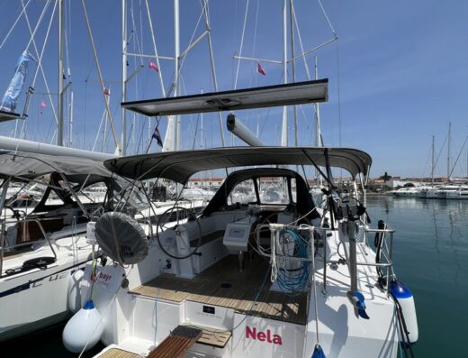 Bavaria C38 – Sailing yacht