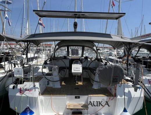 Bavaria C42 – Sailing yacht