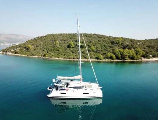 Fountaine Pajot Saona 47 Quintet – 5 + 1 cab. – Catamaran