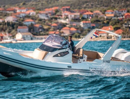 Tempest 1000 OPEN – Rubber boat (R.I.B.)