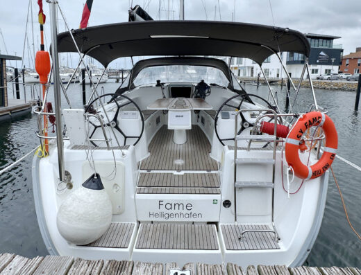 Cyclades 43.3 – Sailing yacht