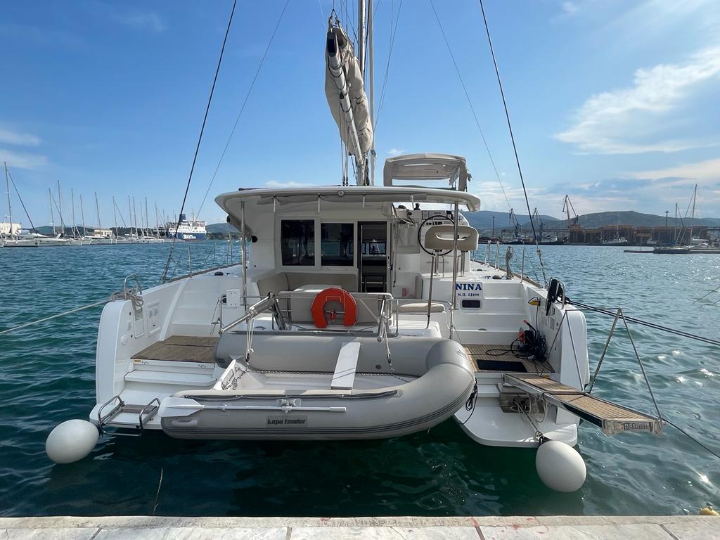 Lagoon 40 – 4 + 2 cab – Catamaran