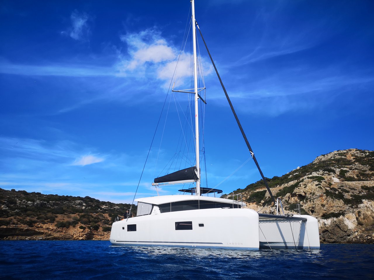 Lagoon 42 – 4 + 2 cab. – Catamaran