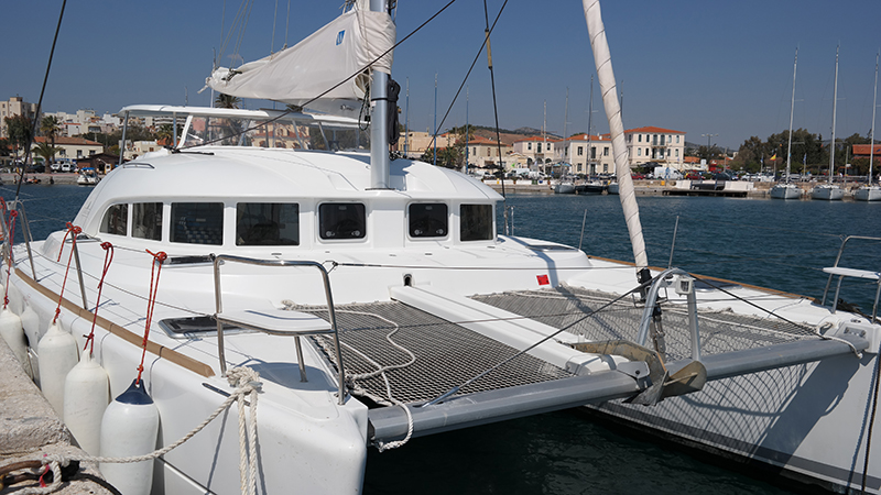 Lagoon 380 – 4 + 2 cab. – Catamaran