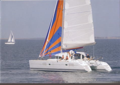 Lagoon 380 S2 – 4 + 2 cab. – Catamaran