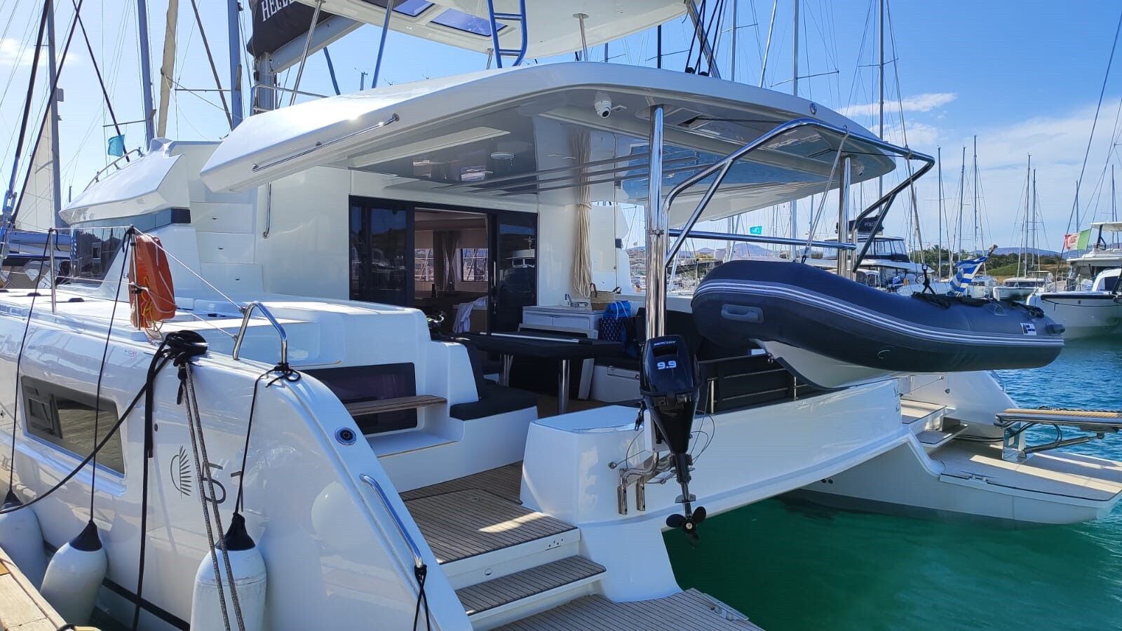 Lagoon 51 – 6 + 1 cab. – Catamaran