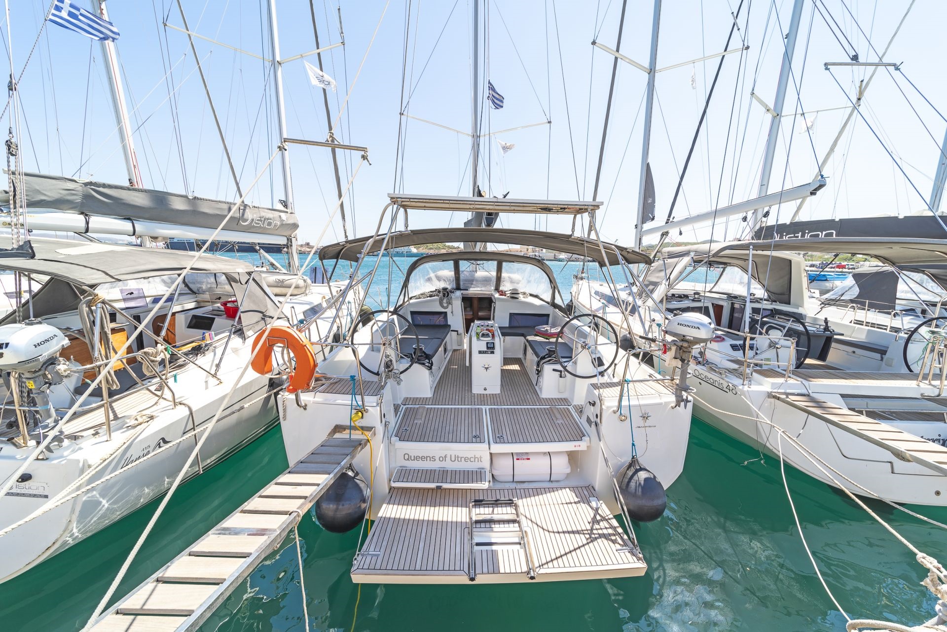 Sun Odyssey 490 – 5 + 1 cab. – Sailing yacht