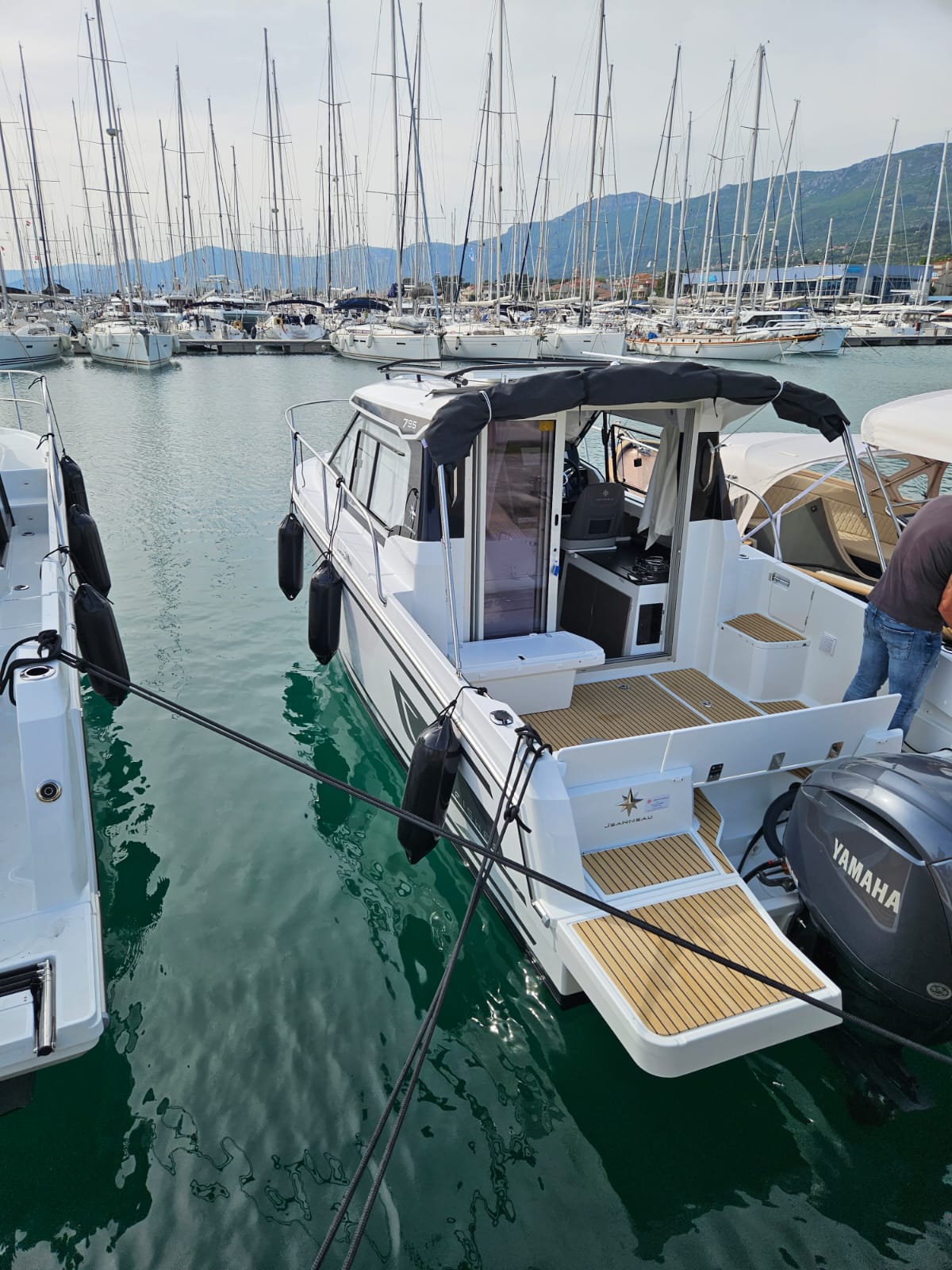 Merry Fisher 795 Series 2* – Motor boat