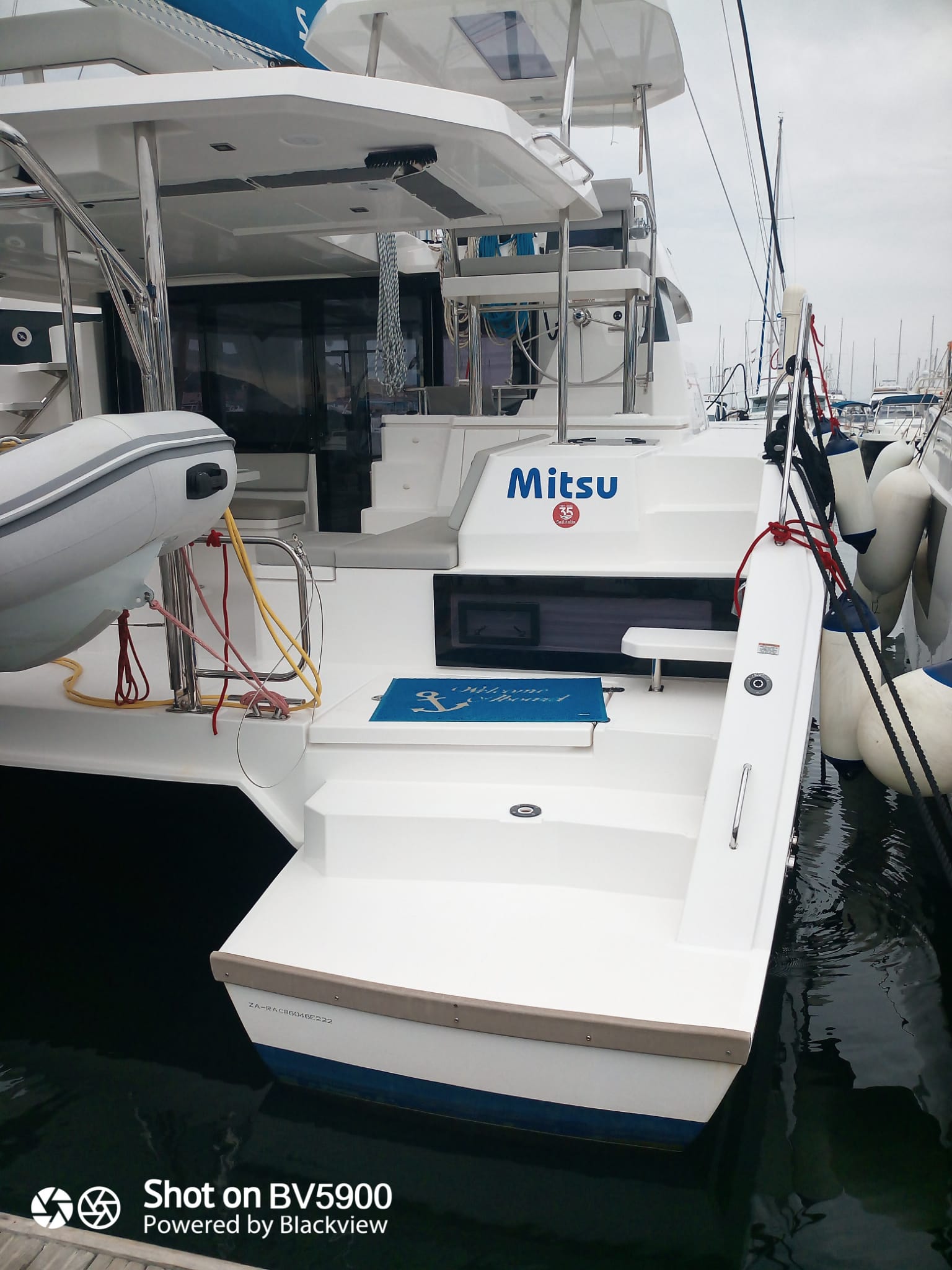 Leopard 42 – 4 cab. – Catamaran