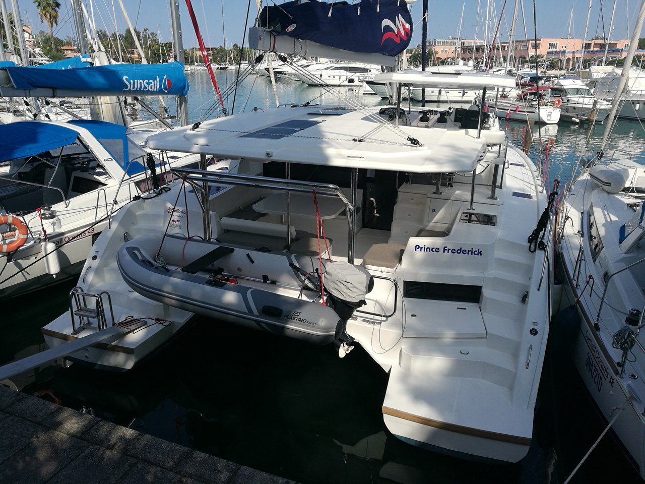 Leopard 45 – Catamaran