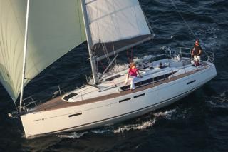 Sun Odyssey 419 – 3 cab. – Sailing yacht