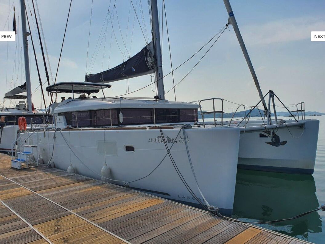 Lagoon 450 S – 4 + 2 cab. – Catamaran