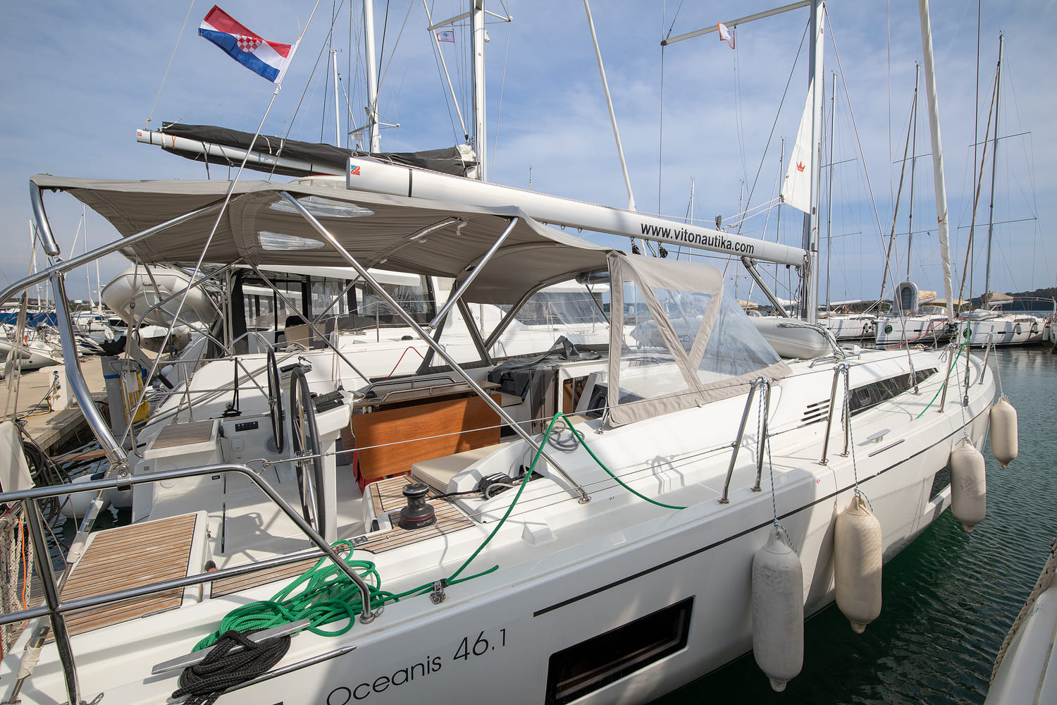 Oceanis 46.1 – Sailing yacht