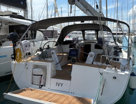 Hanse 415 – Sailing yacht