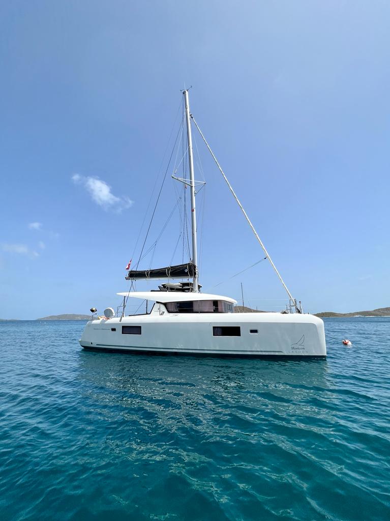 Lagoon 42 – 4 + 2 cab. – Catamaran
