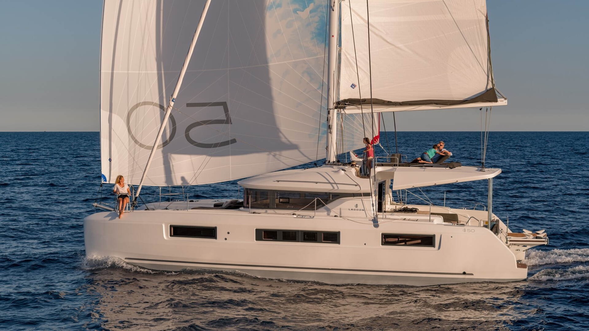 Lagoon 50 – 5 + 2 cab. – Catamaran