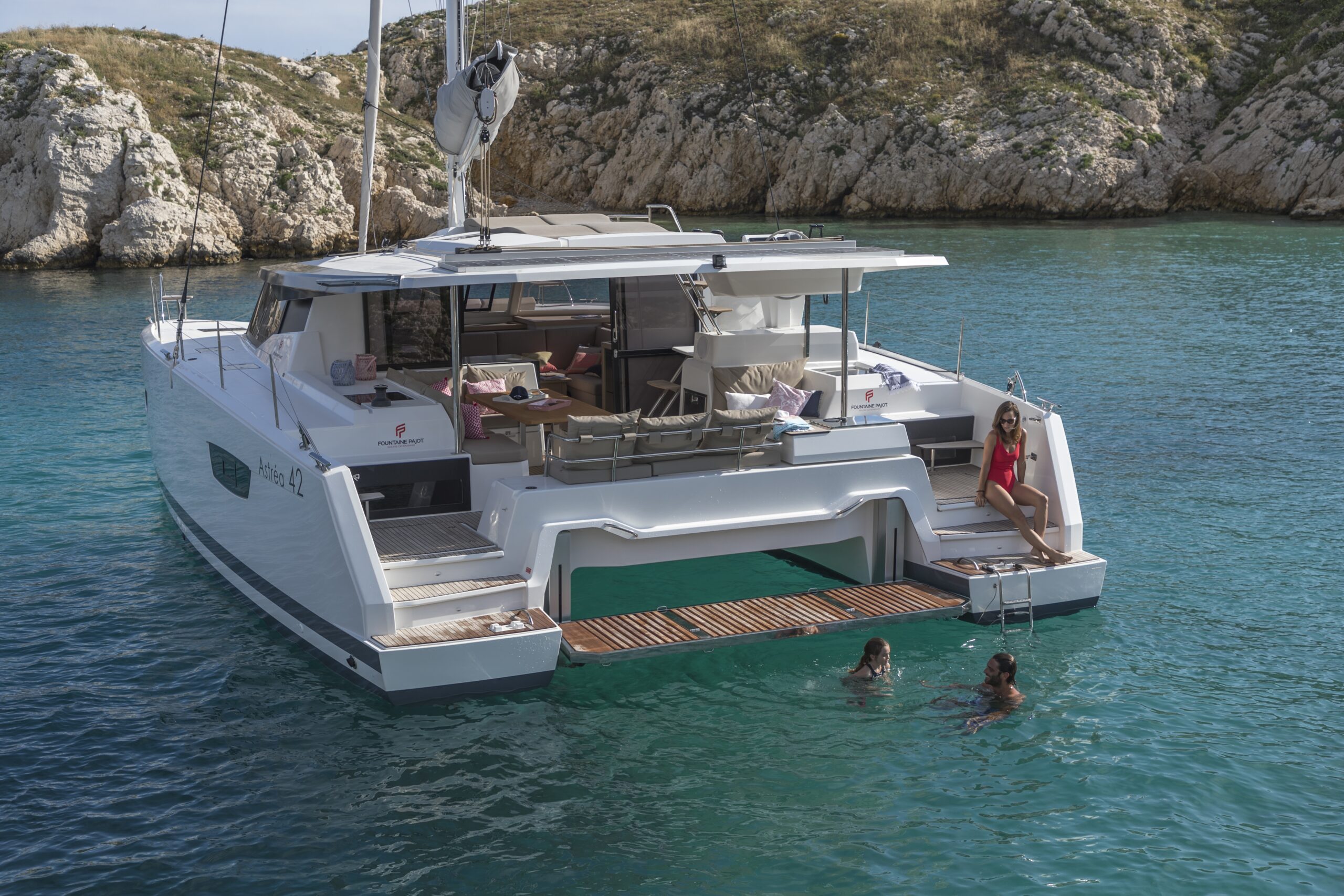 Fountaine Pajot Astrea 42 – 3 + 1 cab. – Catamaran