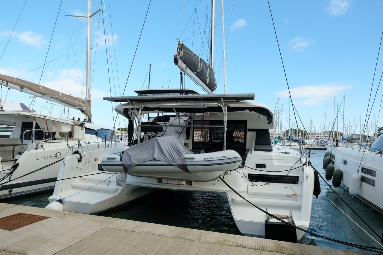 Lagoon 42 – 4 + 1 cab. – Catamaran