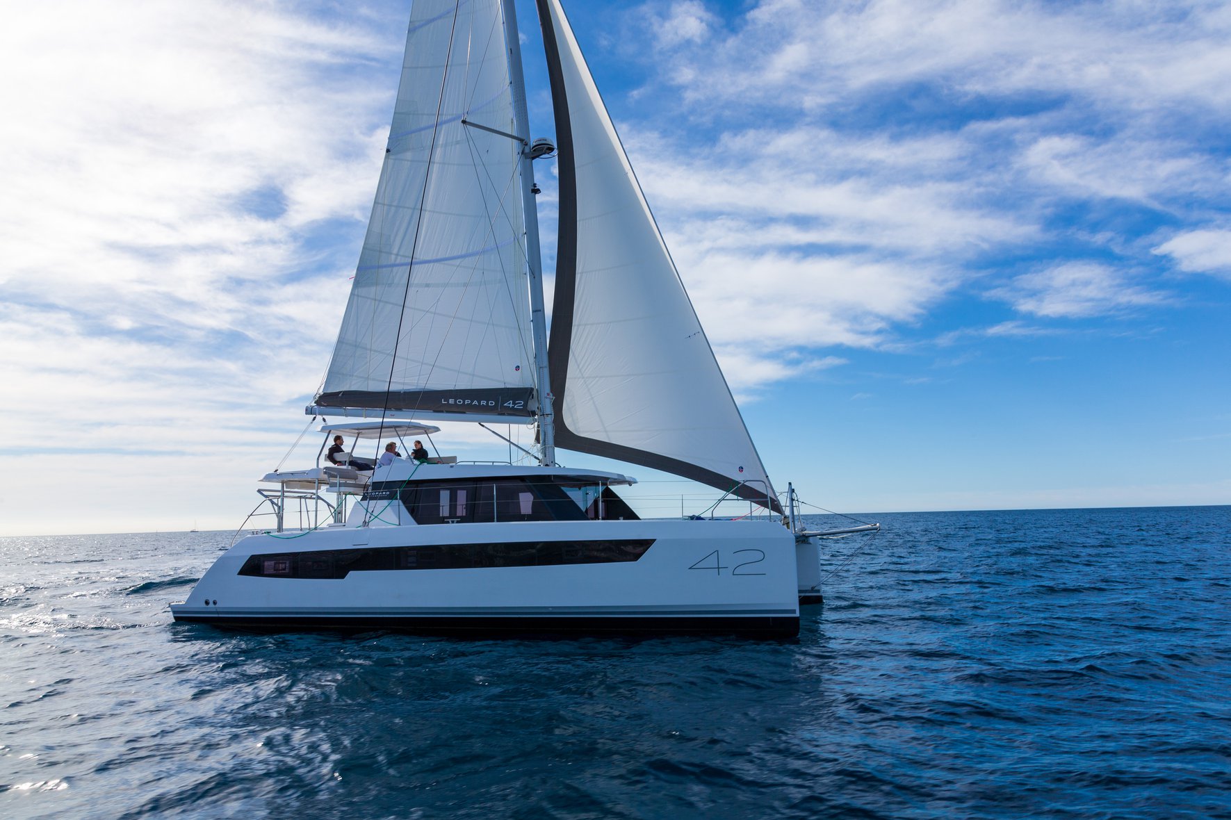 Leopard 42 – 3 cab. – Catamaran