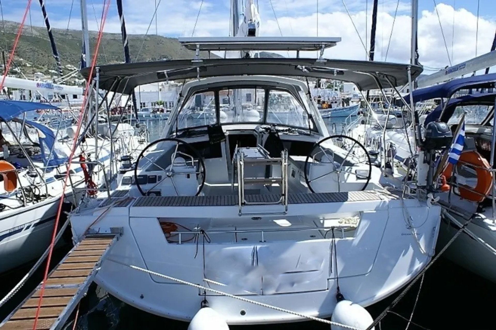 Oceanis 48 – 5 cab. – Sailing yacht