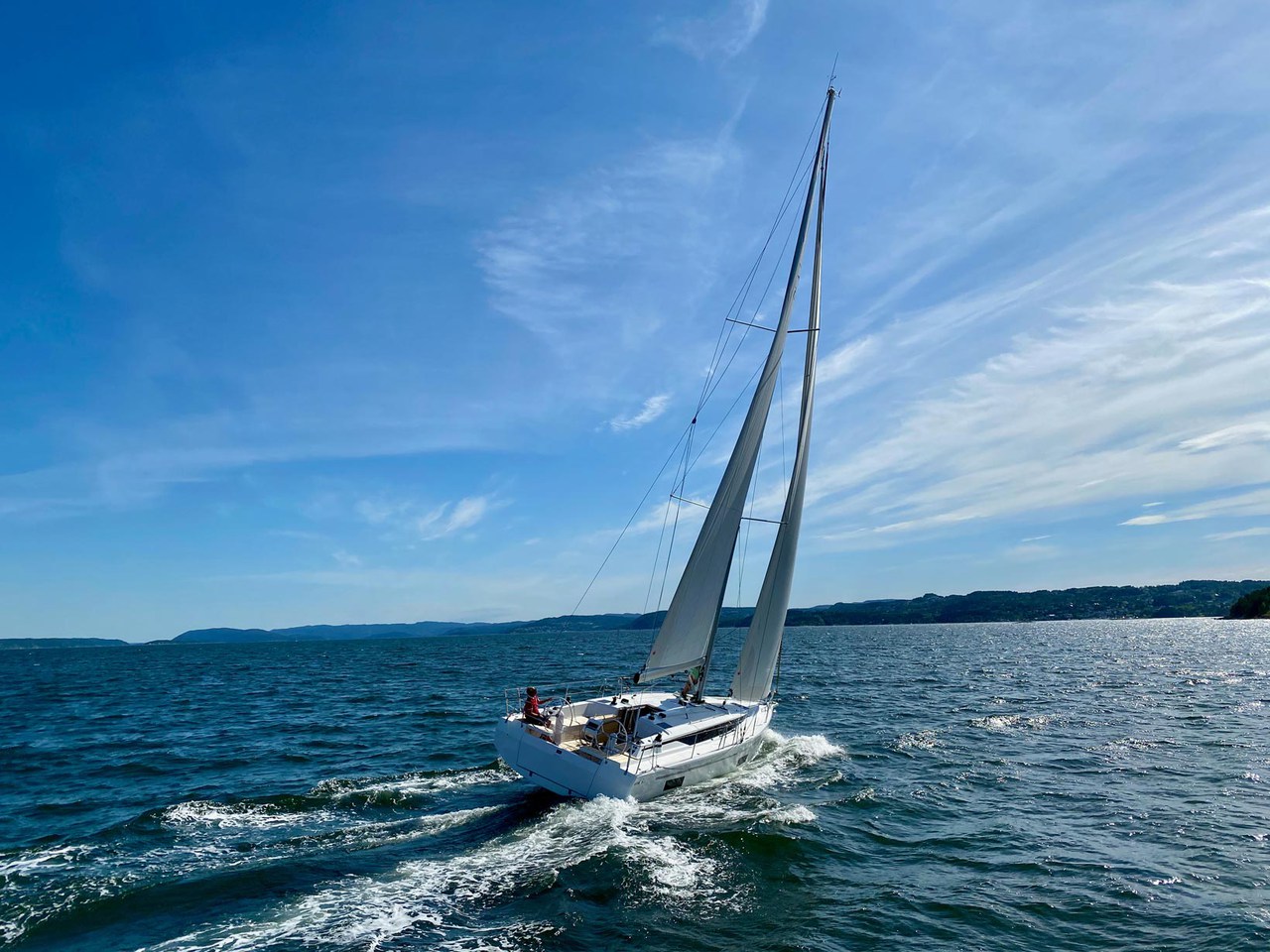 Bavaria C42 – Sailing yacht