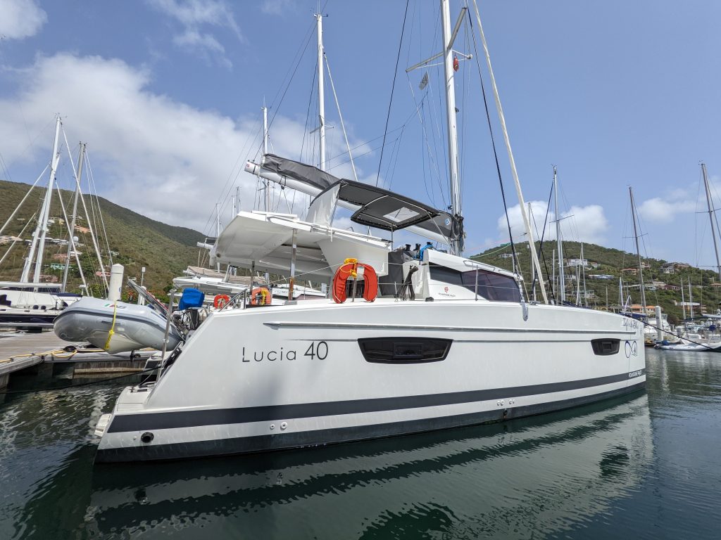 Fountaine Pajot Lucia 40 – 4 cab. – Catamaran