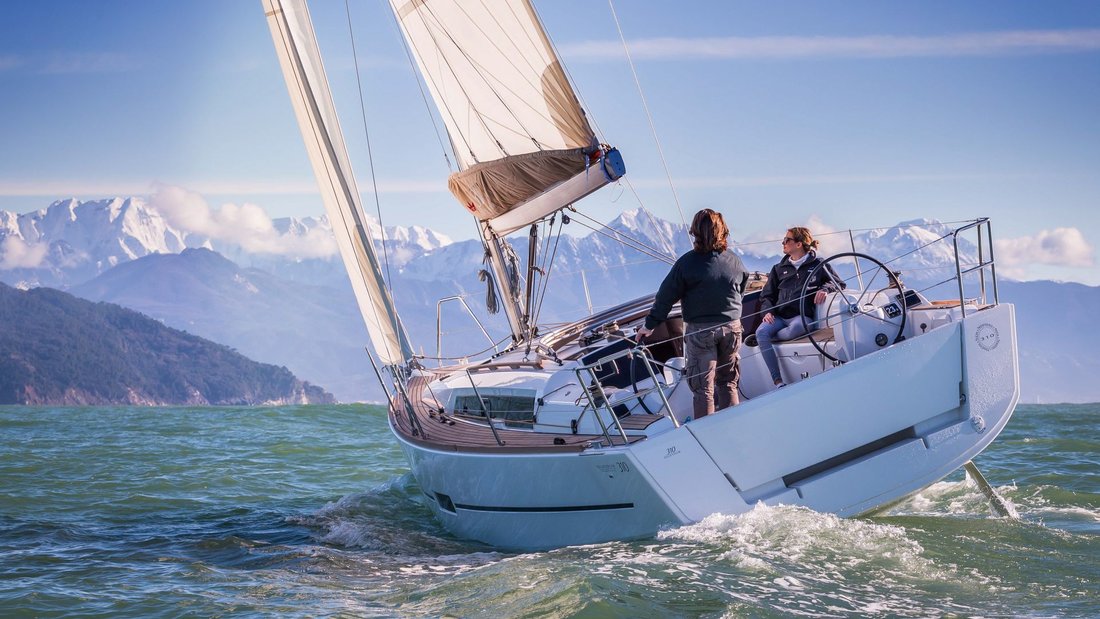 Dufour 310 GL – Sailing yacht
