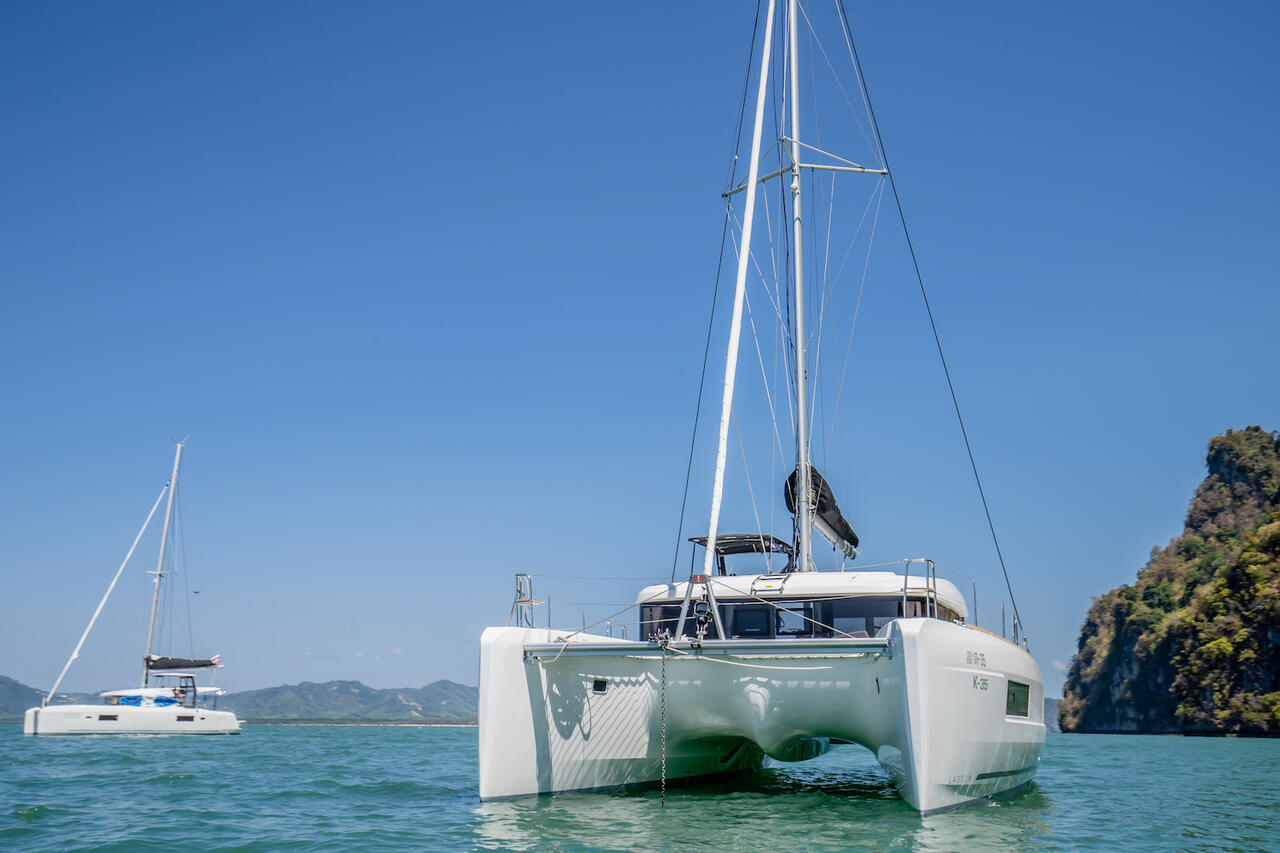 Lagoon 40 – 4 + 2 cab – Catamaran