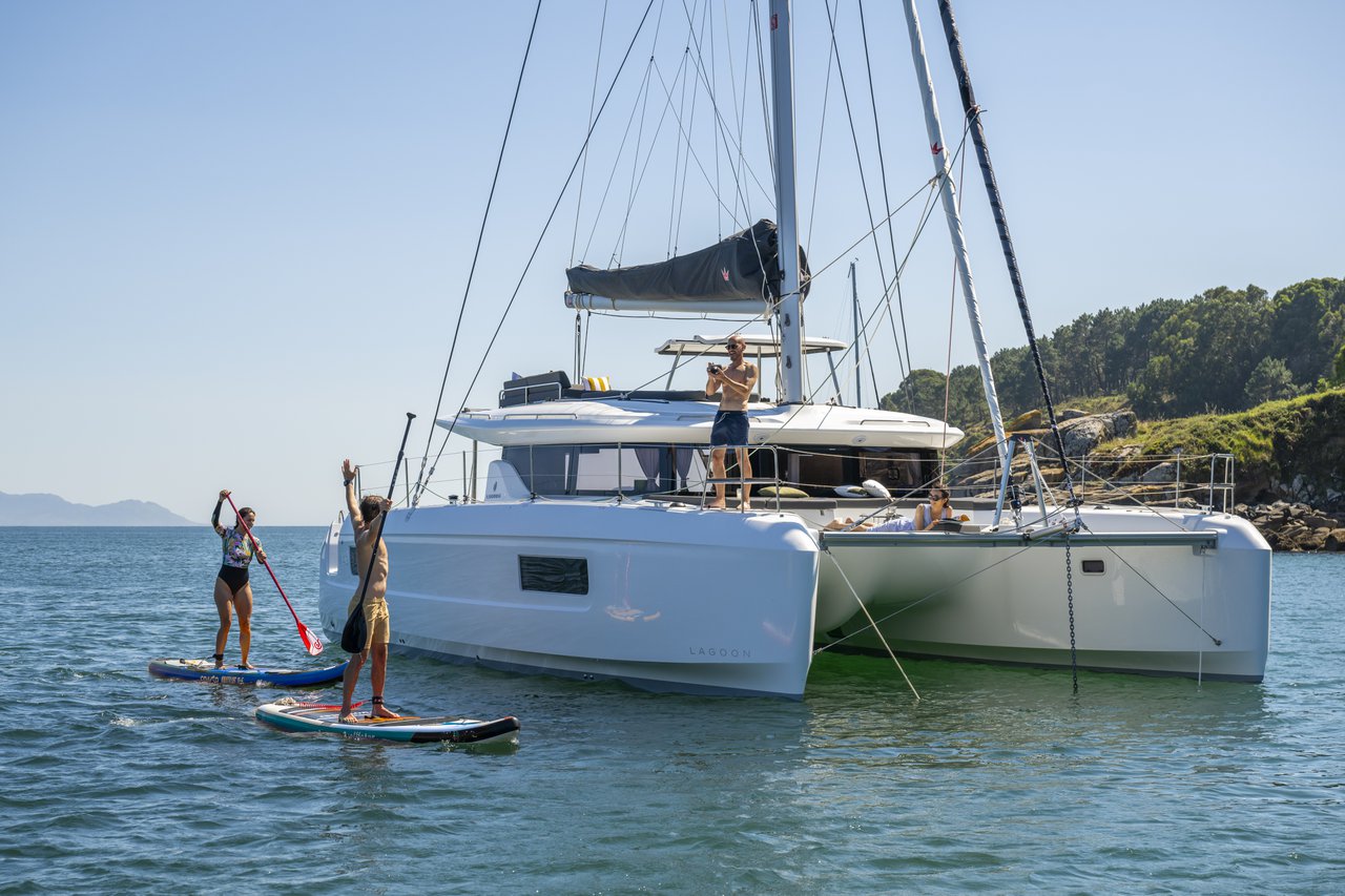 Lagoon 43 – 4 + 1 cab. – Catamaran