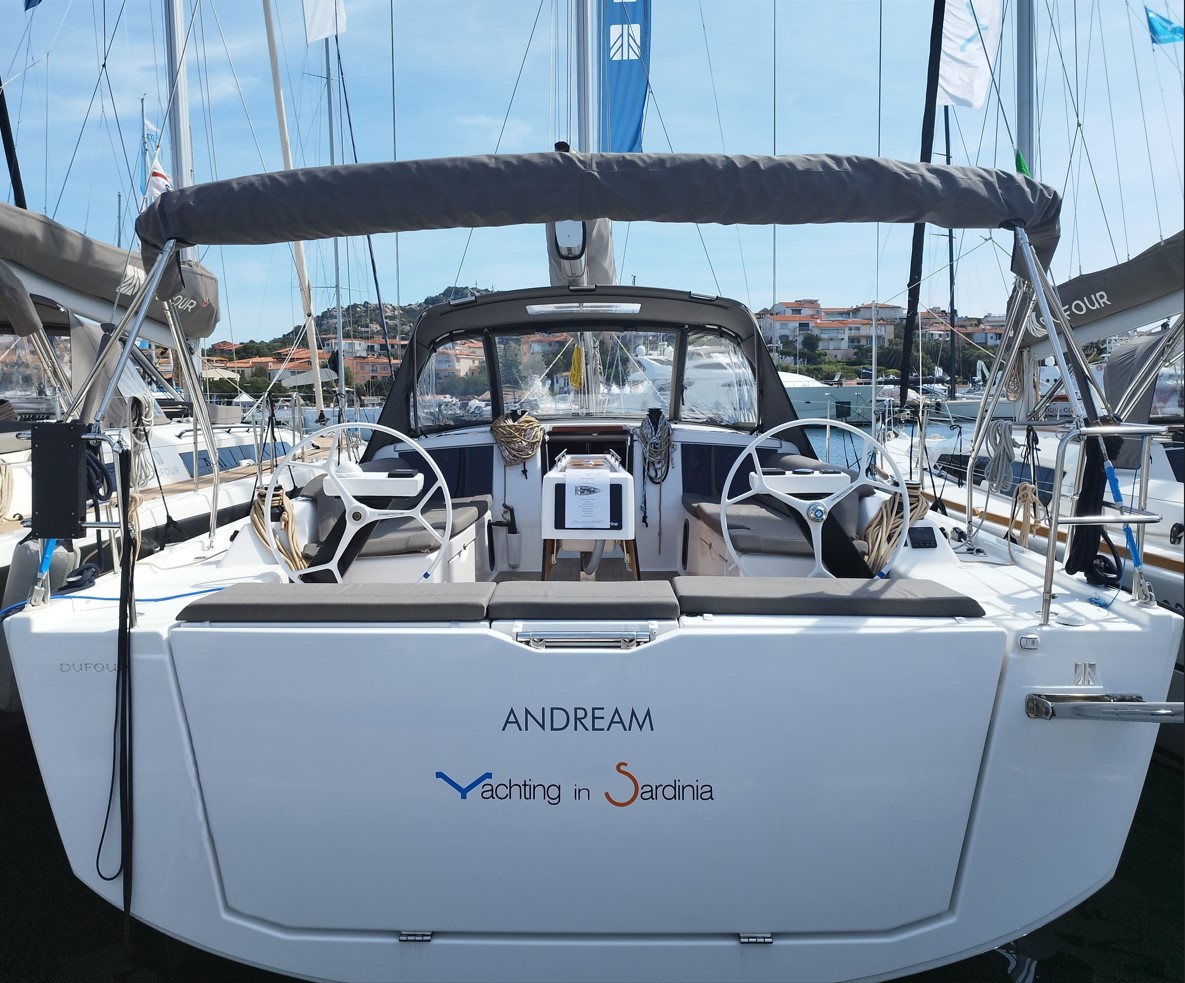 Dufour 430 – 3 cab. – Sailing yacht