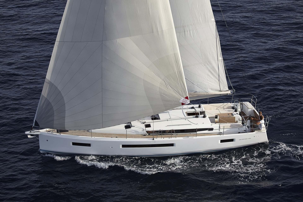Sun Odyssey 490 – 4 + 1 cab. – Sailing yacht