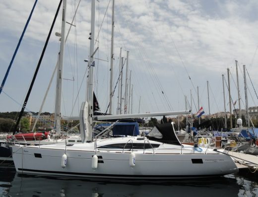 Elan 444 Impression – Sailing yacht