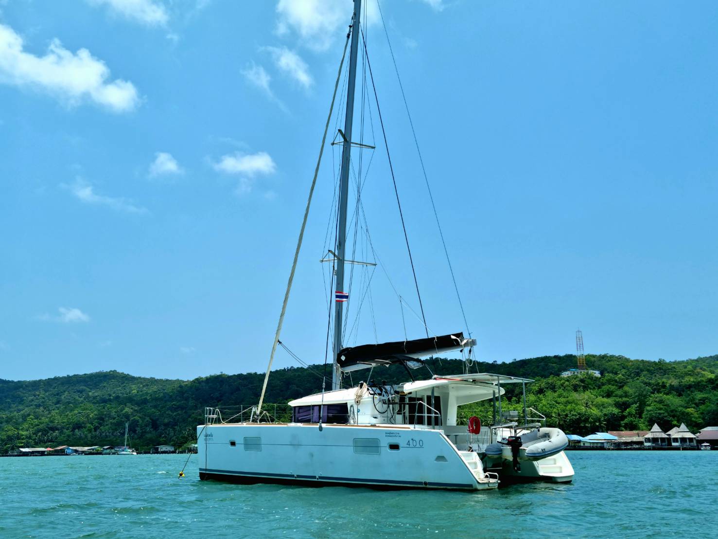 Lagoon 400 S2 – 4 + 1 cab. – Catamaran