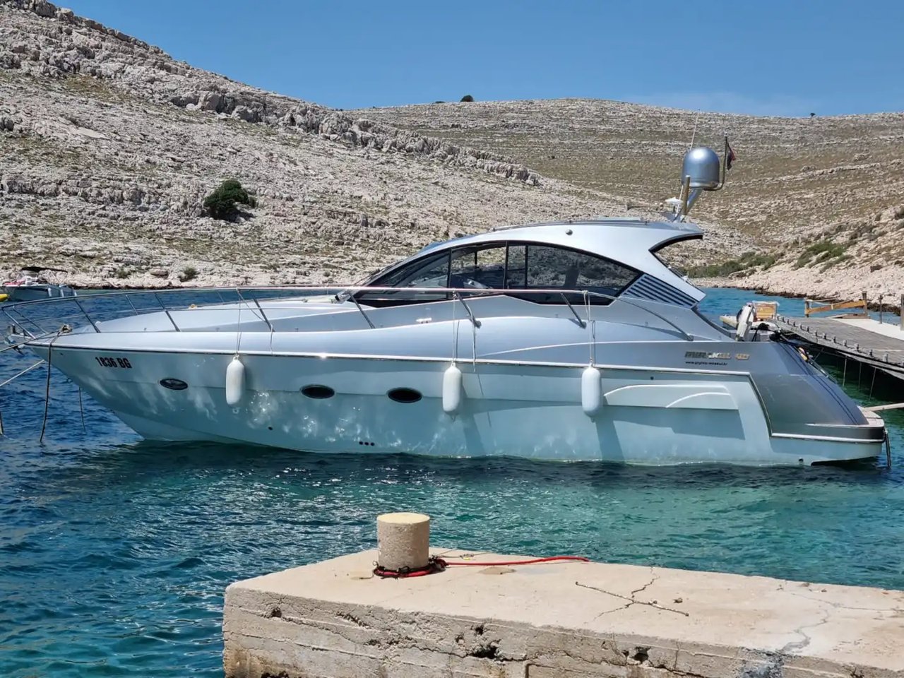 Mirakul 40 – Motor yacht