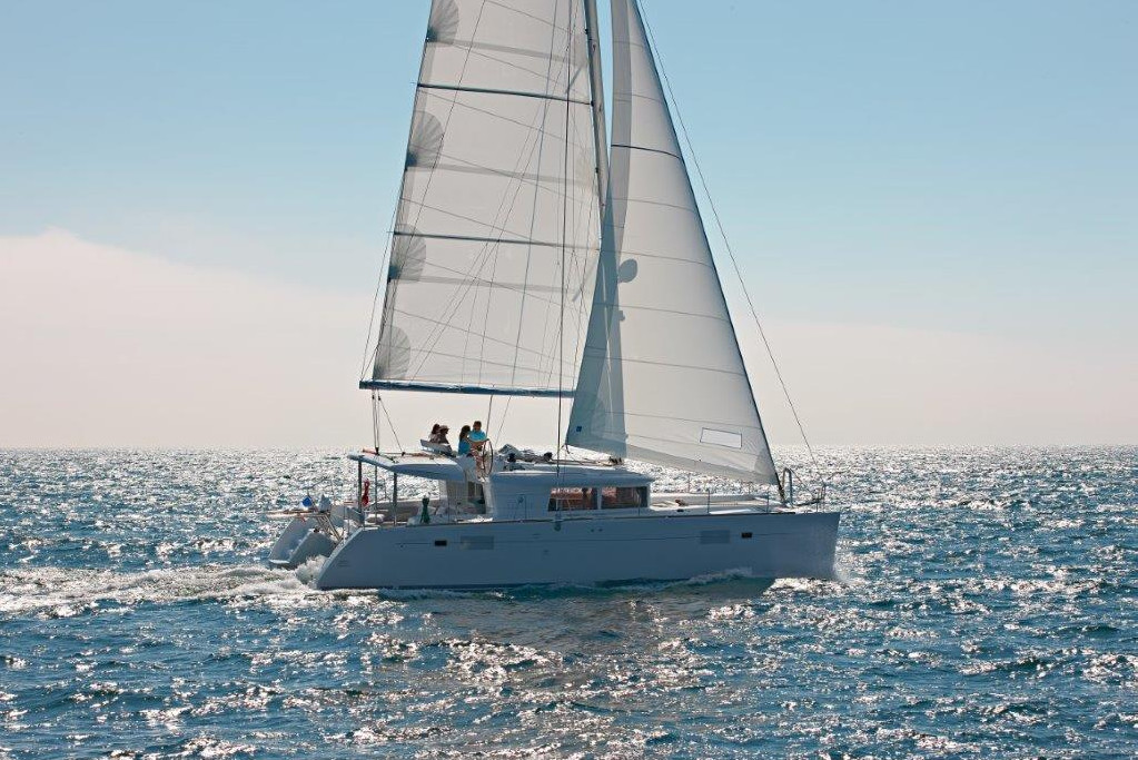 Lagoon 450 F – 4 + 1 cab. – Catamaran