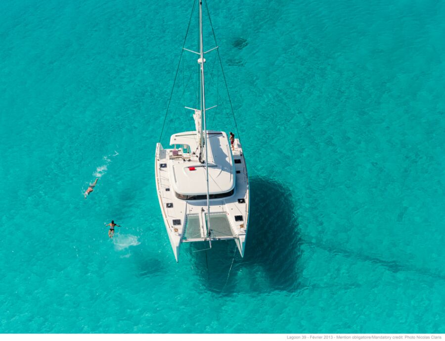 Lagoon 39 – 4 + 2 cab. – Catamaran