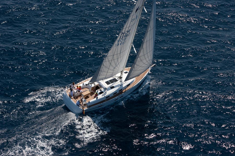 Bavaria Cruiser 45 – 4 cab. – Sailing yacht