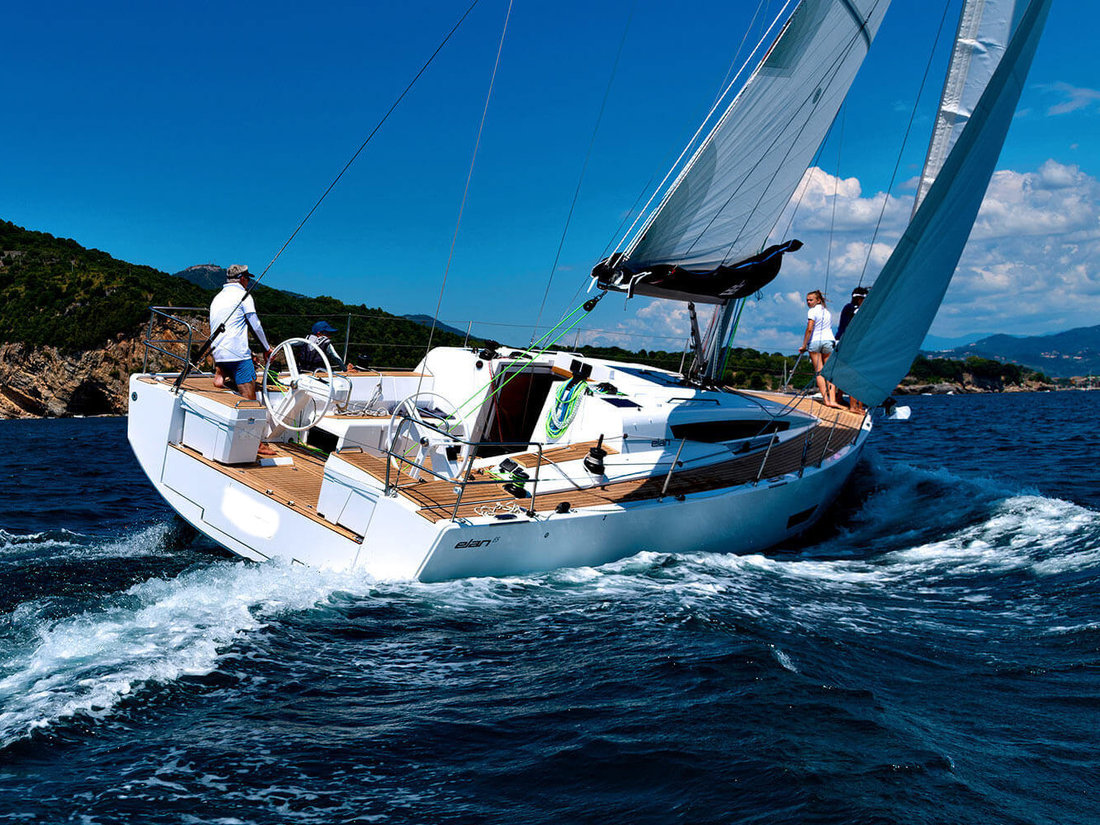 Elan E5 – Sailing yacht