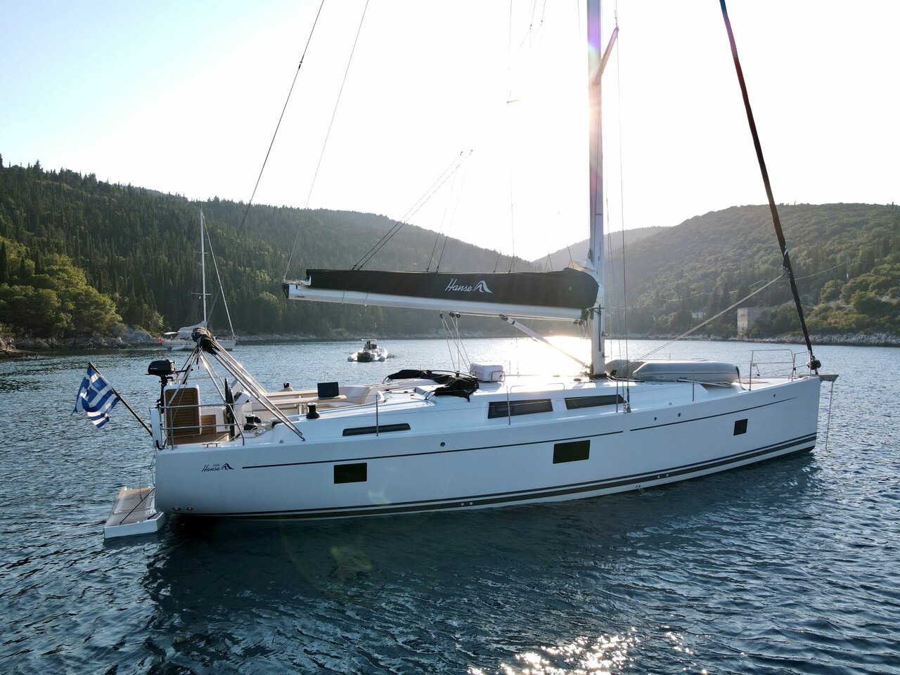 Hanse 508 – 5 + 1 cab. – Sailing yacht