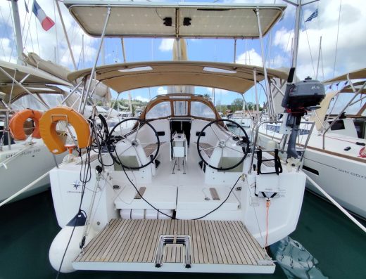 Sun Odyssey 349 – 3 cab. – Sailing yacht
