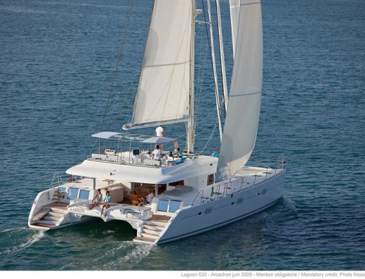 Lagoon 620 – 6 + 2 cab. – Catamaran