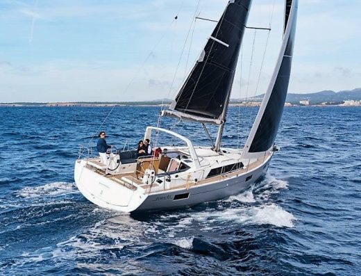 Oceanis 41.1 – Sailing yacht