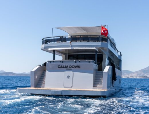MY Calm Down – Luxury motor yacht