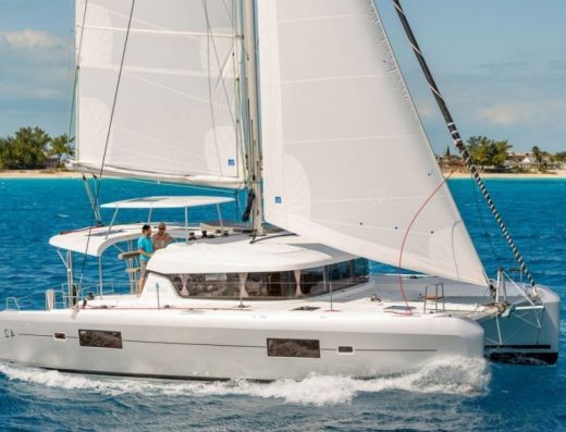 Lagoon 42 – 4 + 1 cab. – Catamaran