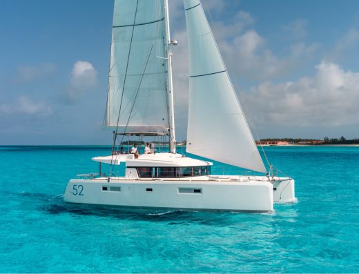 Lagoon 52 F – 6 + 2 cab. – Catamaran