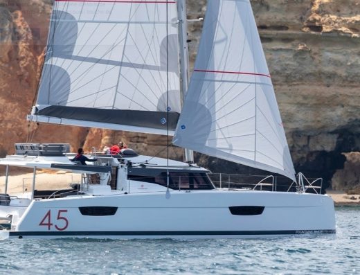 Fountaine Pajot Elba 45 – 3 cab. – Catamaran