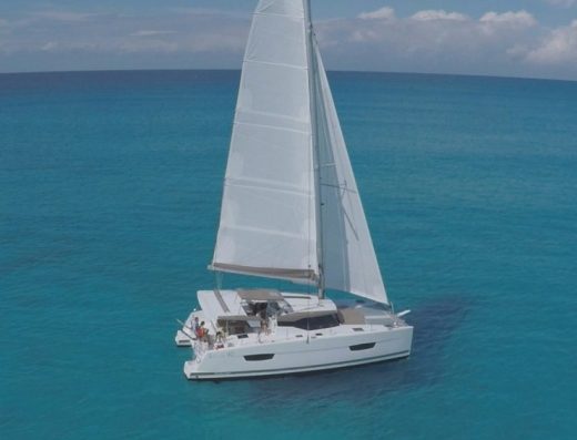 Fountaine Pajot Isla 40 – 4 cab. – Catamaran