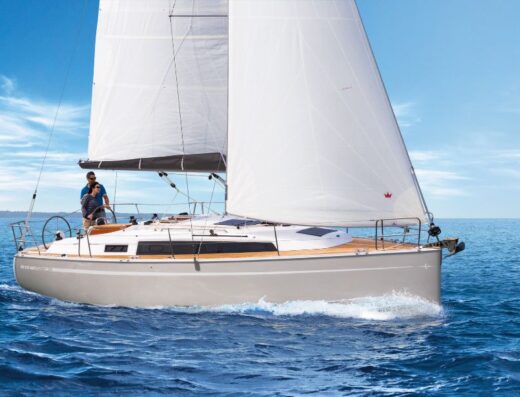 Bavaria Cruiser 34 – 2 cab. – Sailing yacht