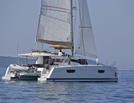 Fountaine Pajot Saona 47 Quintet – 5 + 1 cab. – Catamaran